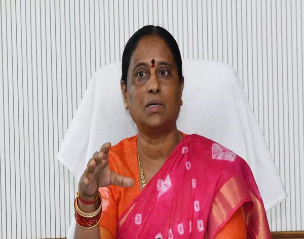 ECI Censures Congress Star Campaigner And Telangana Minister Konda Surekha