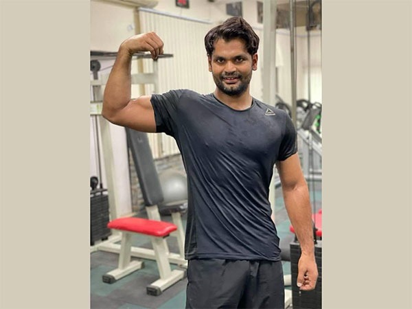 Fit India News :फिट इंडिया के ब्रांड एम्बेसडर बने सिविल सेवक नरेंद्र कुमार यादव