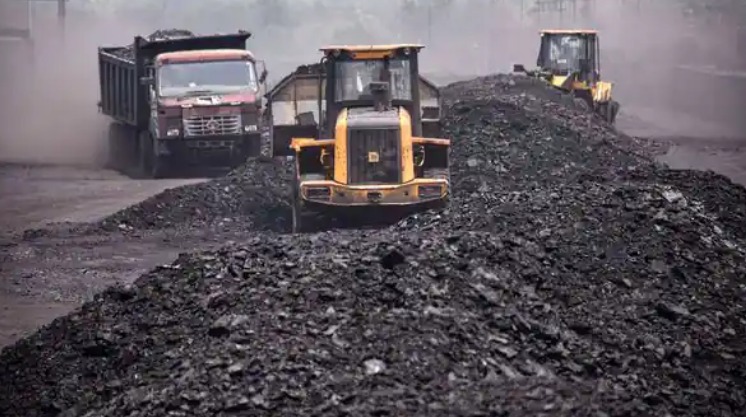 Coal India News : कोयले के कुल उत्पादन में बढ़ोतरी, पिछले वर्ष की तुलना में 11.83 प्रतिशत की वृद्धि