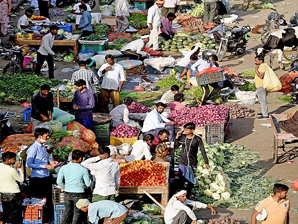 India Sees Marginal Rise In Wholesale Inflation In March