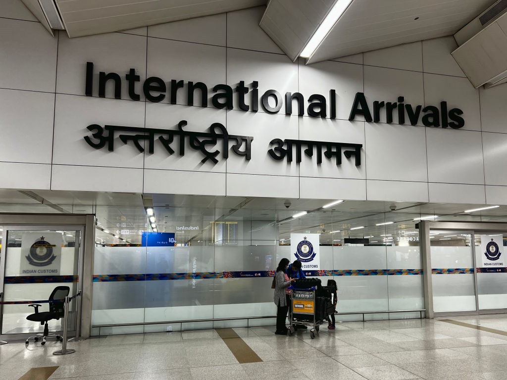 Delhi Airport Sets Up Biometric Registration Kiosks For Faster Immigration Processing