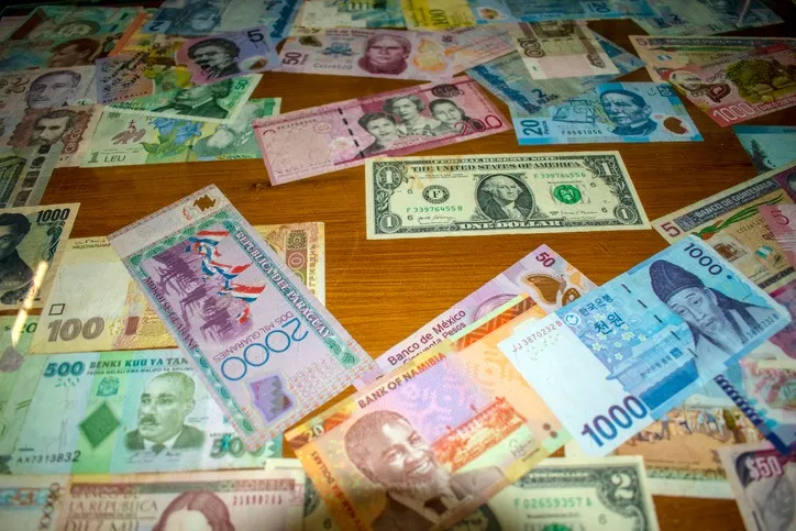 India’s foreign exchange reserves rose USD 4.5 billion to reach USD 674.7 billion