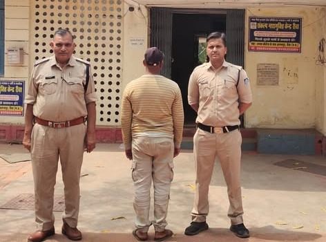 Singrauli News: शादी का झांसा देकर 6 वर्षों तक युवती से करता रहा दुष्कर्म, आरोपी गिरफ़्तार