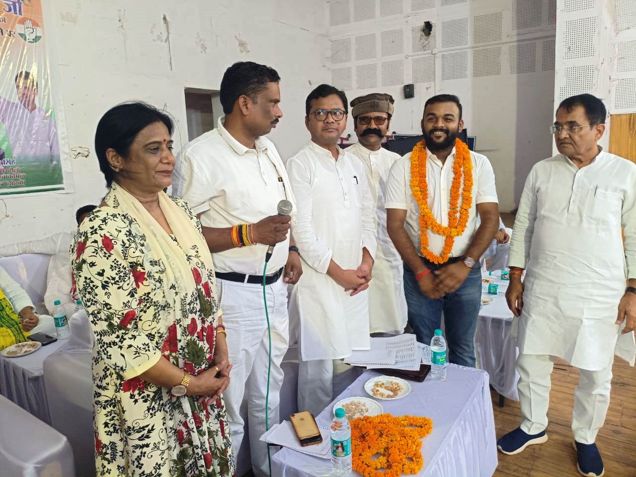 Singrauli News: ऑब्जर्वर के सिंगरौली पहुंचते ही कांग्रेस पार्टी में मचा घमासान, जिलाध्यक्ष के अनेको 