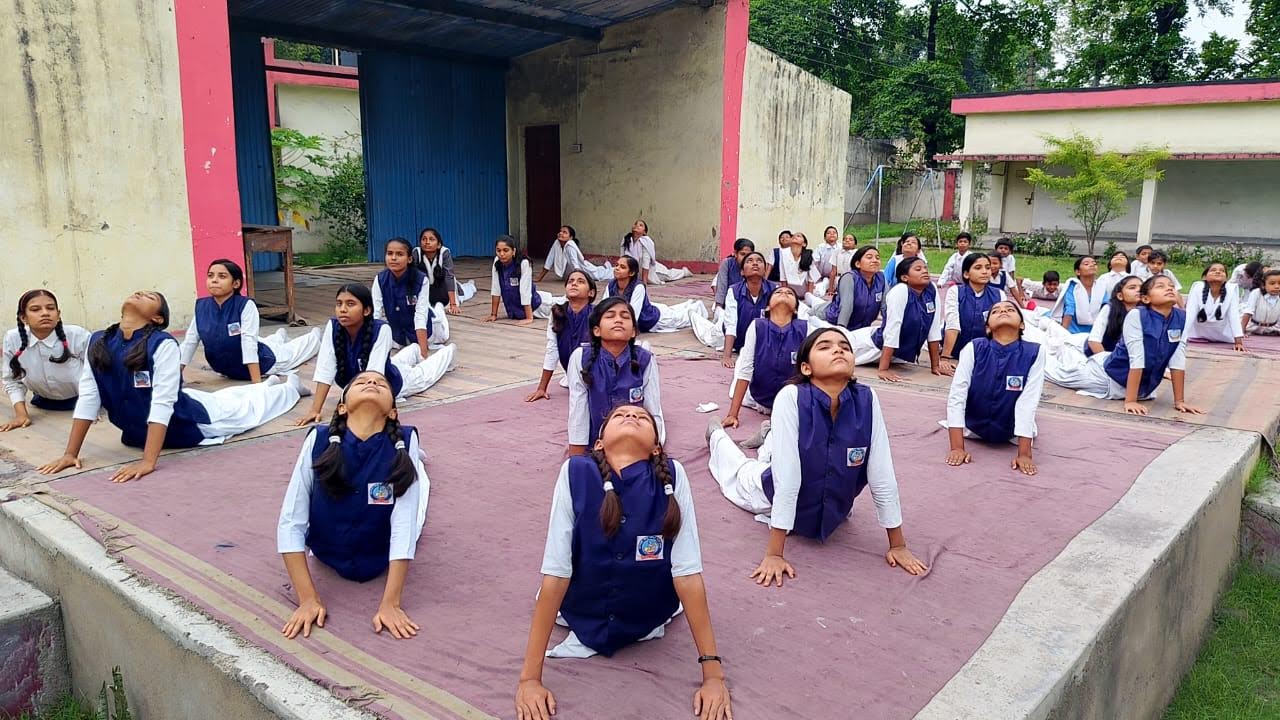 Singrauli News: अंतर्राष्ट्रीय योग दिवस के आलोक में एनसीएल चला रही योग बूट कैंप
