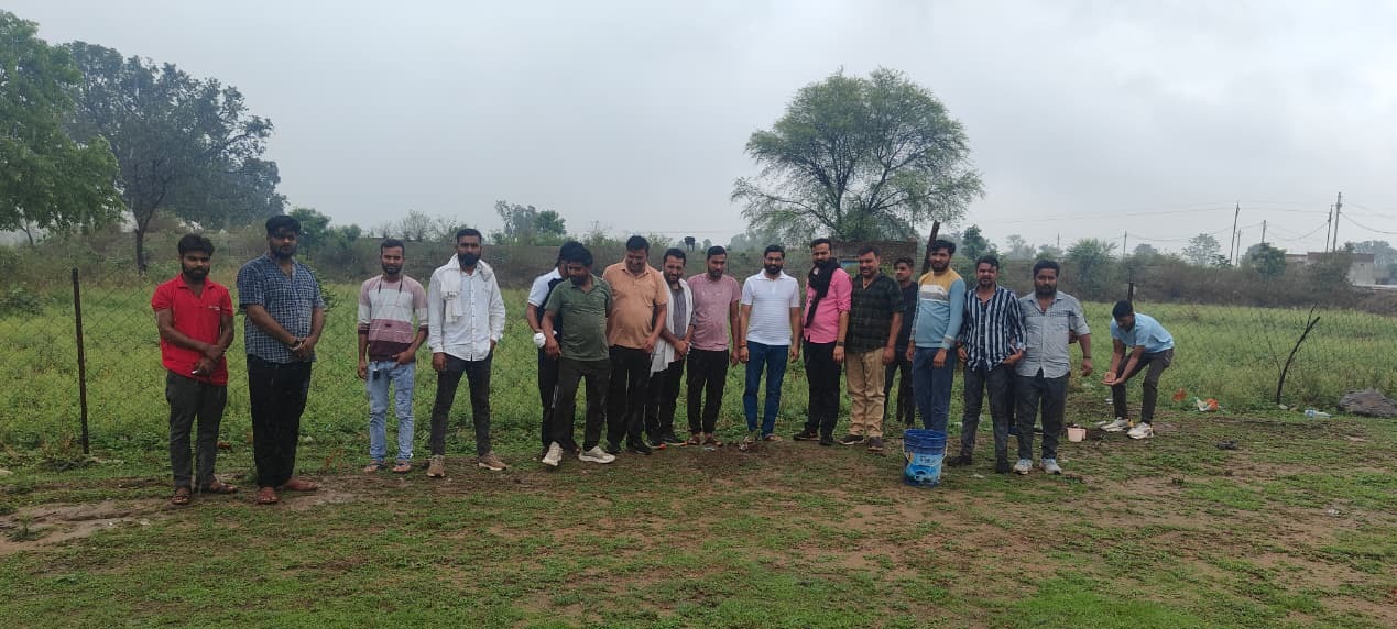 Singrauli News: योगा दिवस के अवसर पर योग एवं वृक्षारोपण कार्यक्रम हुआ संपन्न 