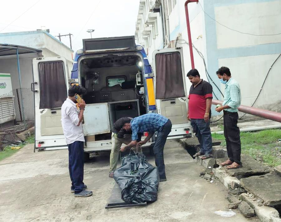 Singrauli News: मोरवा में फांसी पर झूलती मिली युवती का पोस्टमार्टम रीवा में हुआ