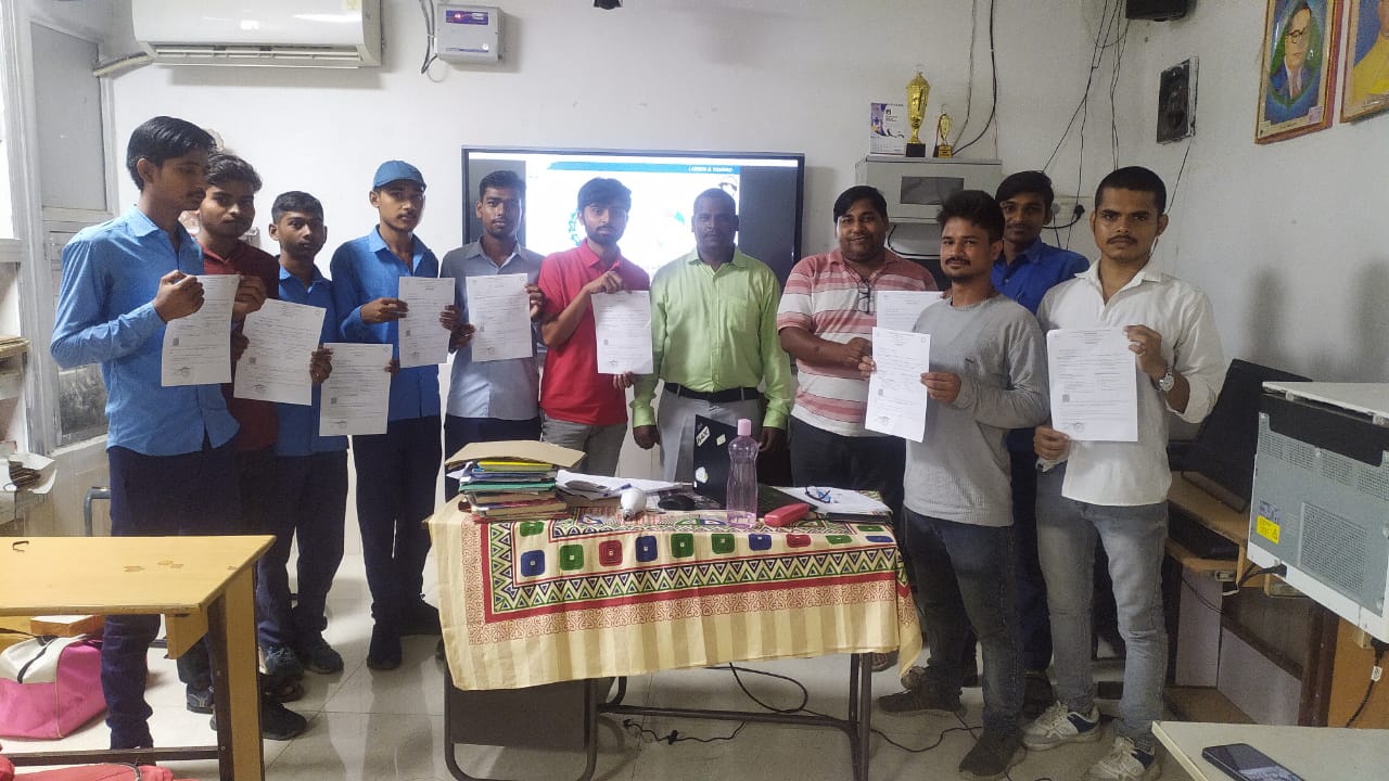 Singrauli News: शासकीय आईटीआई पचौर बैढ़न में एक दिवसीय कैंपस प्लेसमेंट ड्राइव सम्पन्न