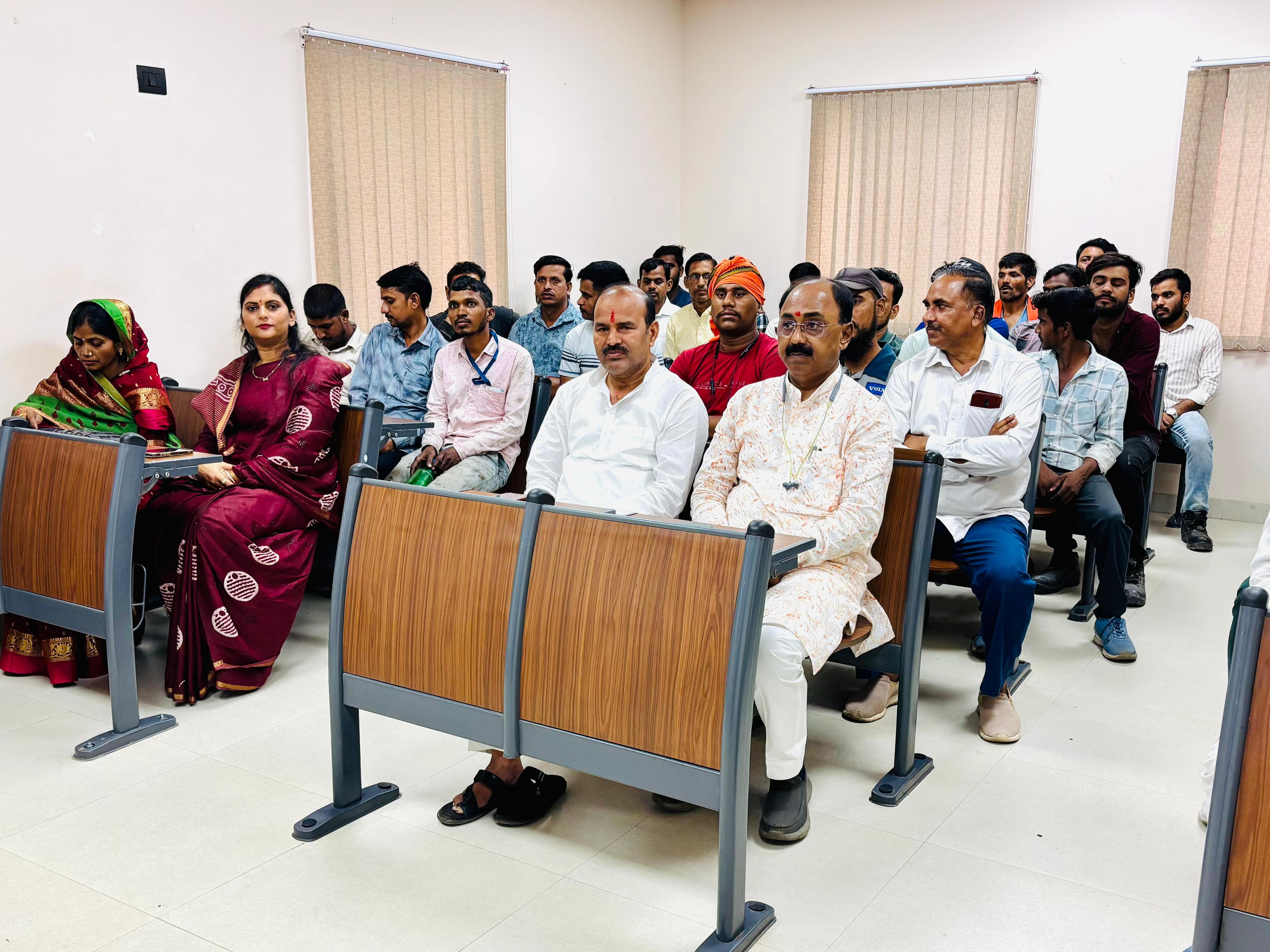 Singrauli News: मन की‌ बात कार्यक्रम मे सीधे प्रधानमंत्री कार्यालय से जुड़ा सिंगरौली