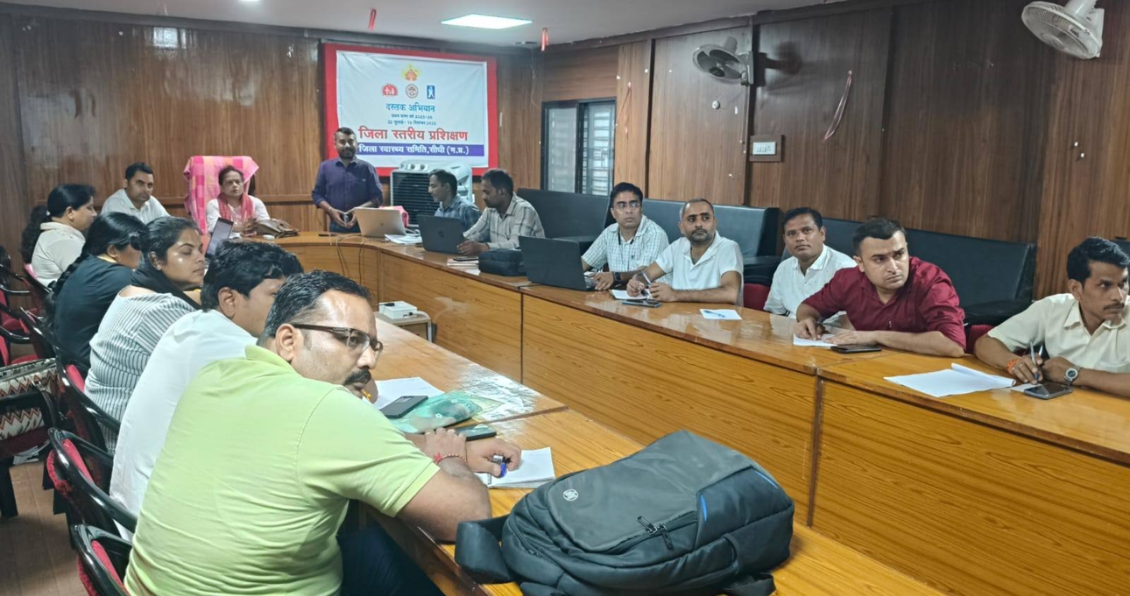 Sidhi News: सीधी जिले में दस्तक अभियान जिला टास्कफोर्स बैठक में दिए आवश्यक निर्देश