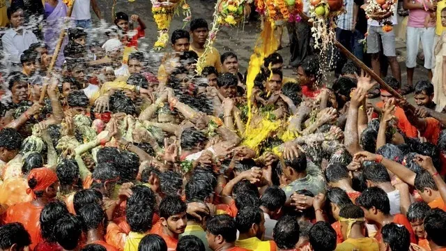 Mumbai News: दही हांडी का जश्न हादसों में बदला, पुणे में महिला की मौत; मुंबई में 22 गोविंदा घायल