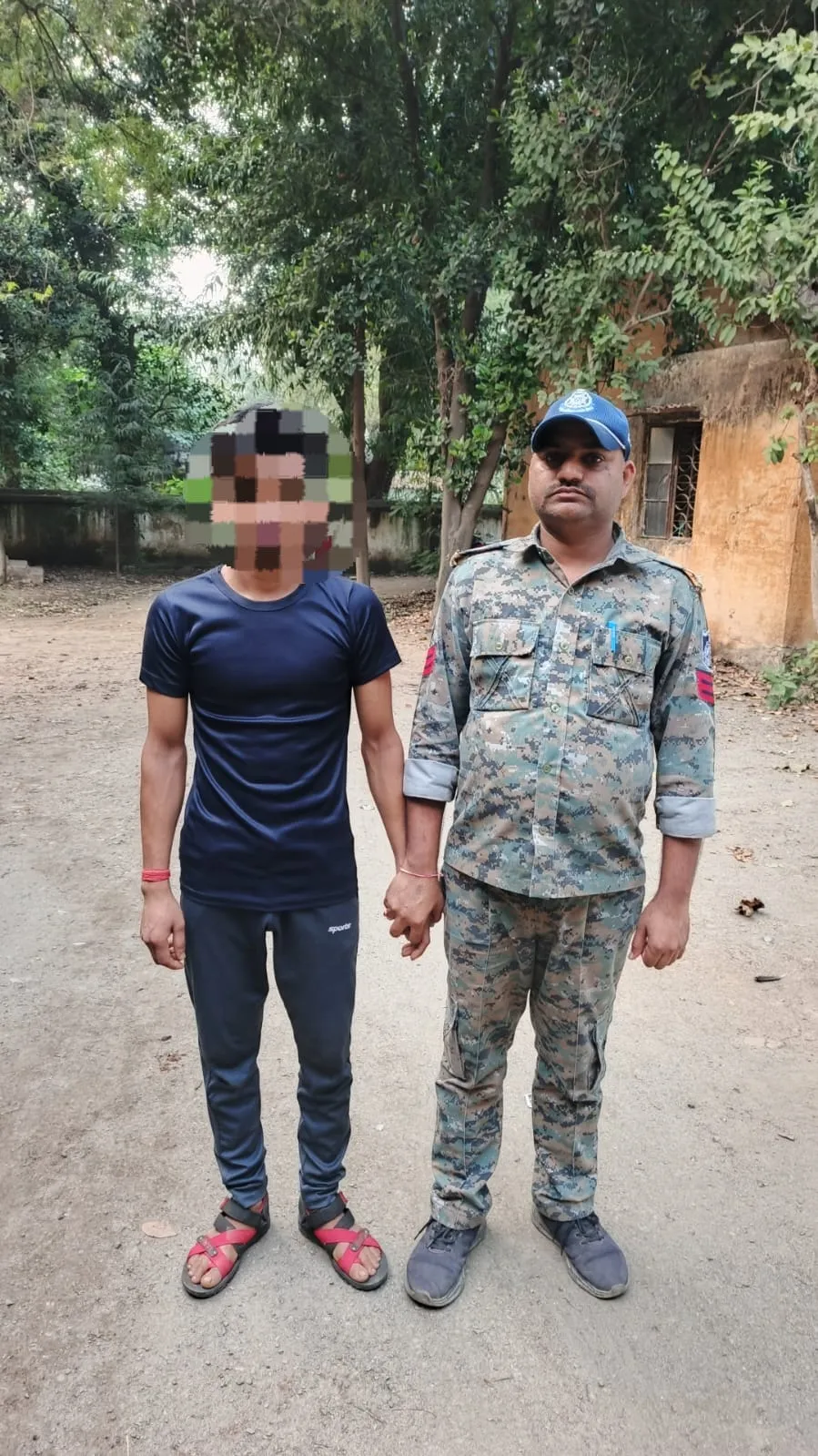 Singrauli News: दुष्कर्म के मामले में तीन माह से फरार 10 हजार का इनामी आरोपी गिरफ्तार