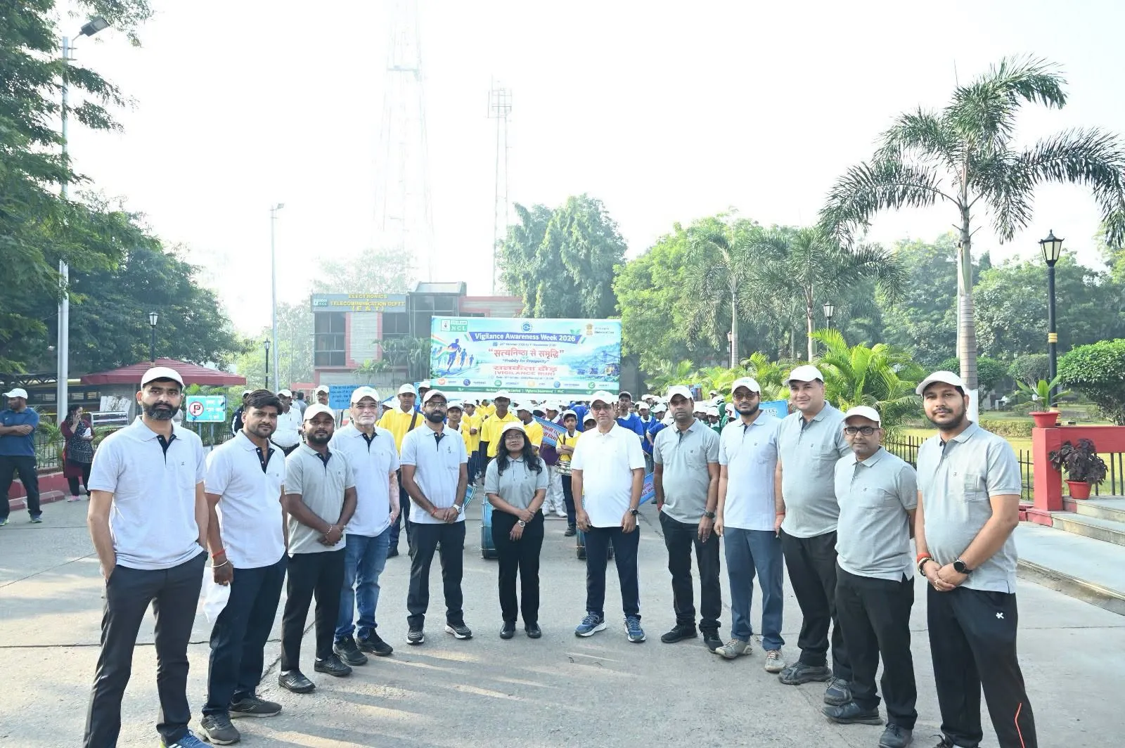 Singrauli News: एनसीएल मुख्यालय में सतर्कता जागरूकता दौड़, पारदर्शिता और ईमानदारी का दिया संदेश