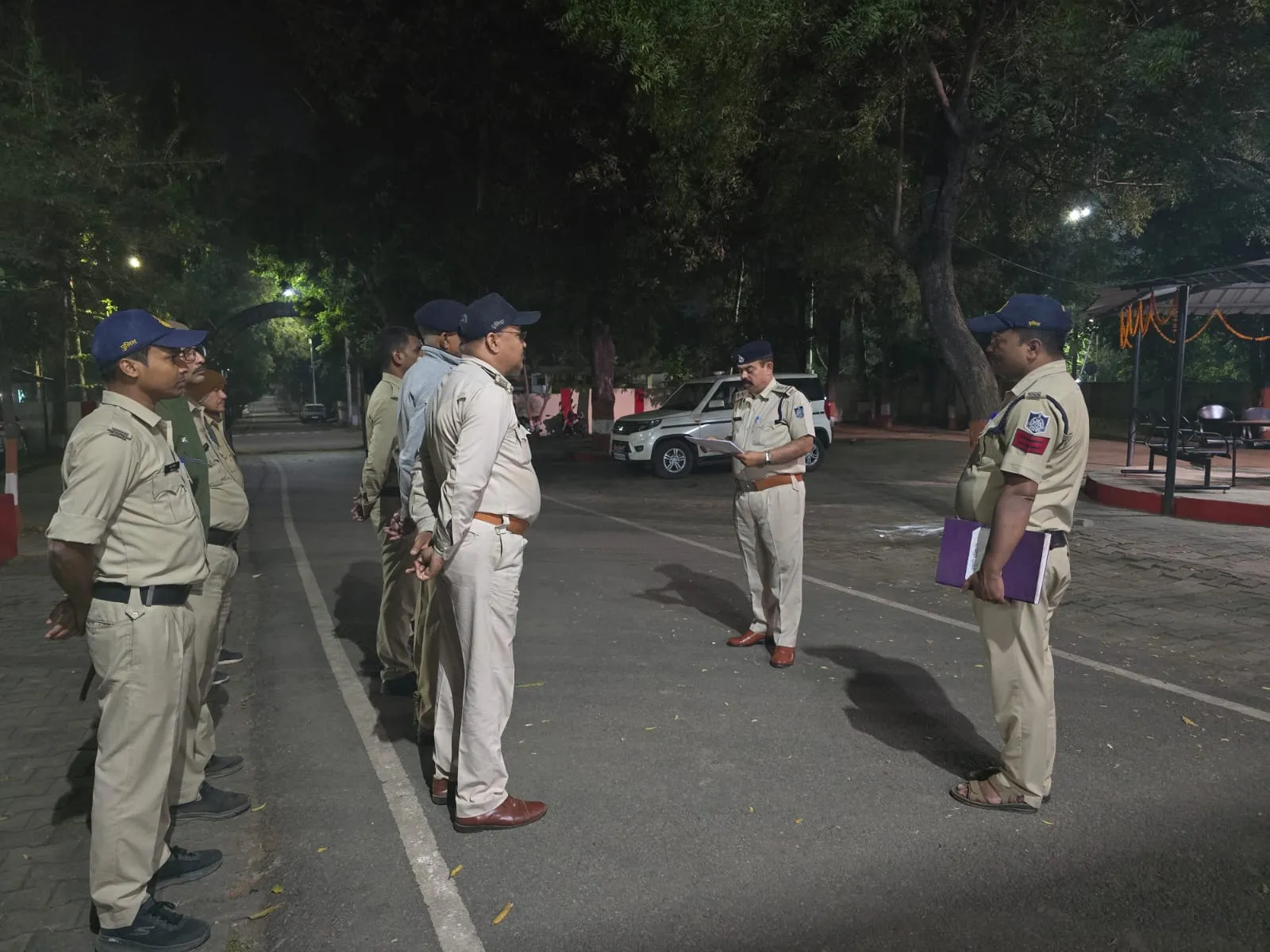 Singrauli News: सिंगरौली में पुलिस की कॉम्बिंग गश्त, 89 वारंटों पर कार्रवाई, 181 बदमाशों की जांच
