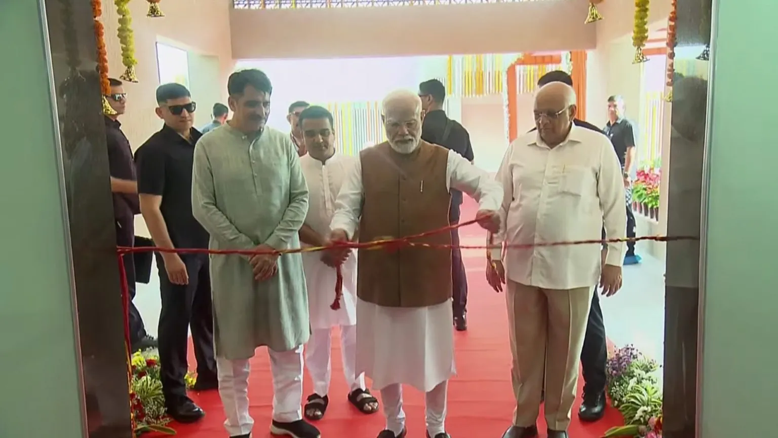 PM Modi inaugurates Rs 325-crore bovine breeding centre in Gujarat’s Banaskantha
